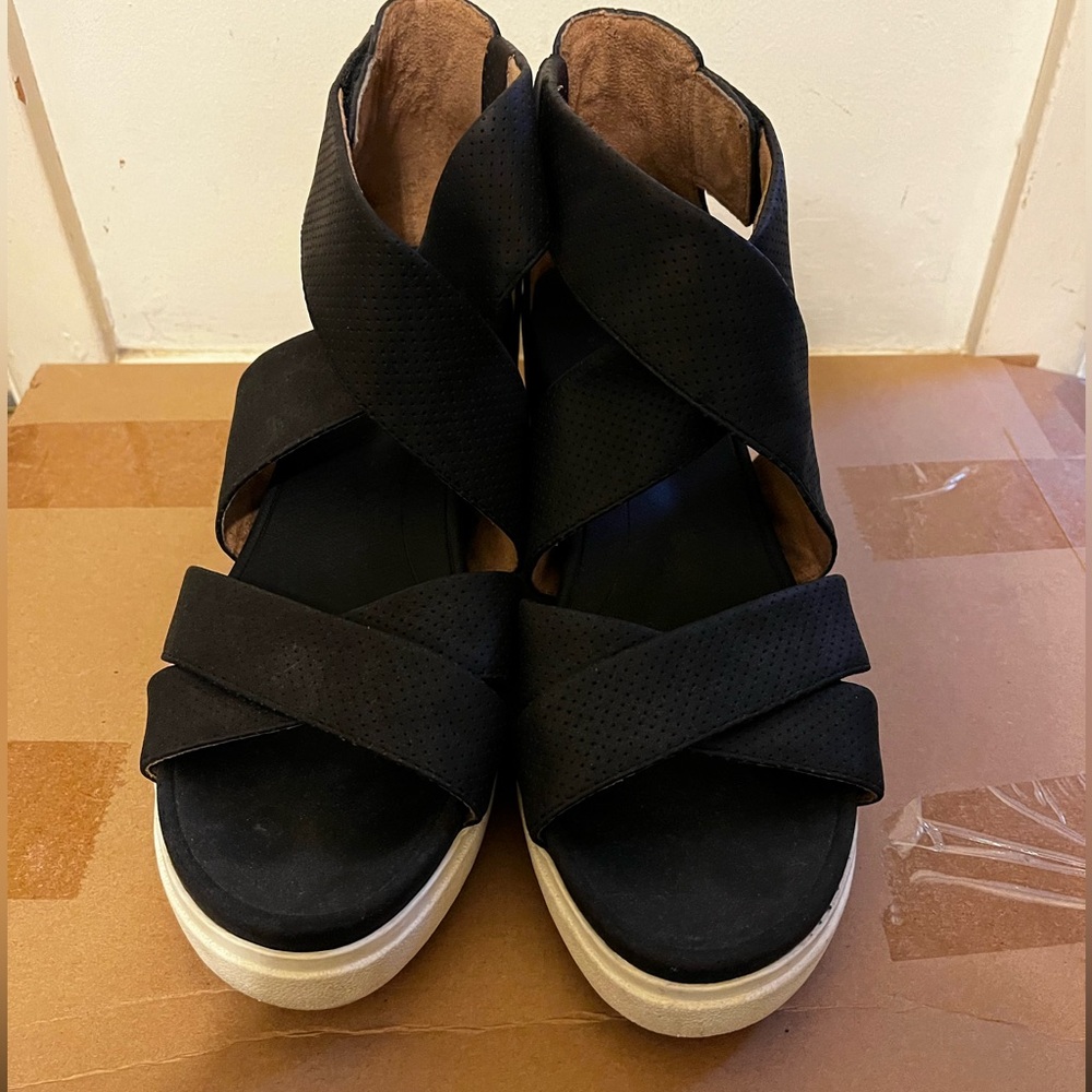 Dr Scholl’s Wedge Sandals